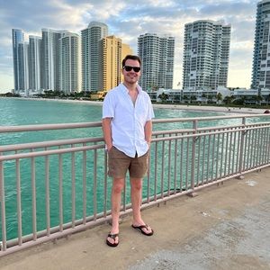 Meet your Posher, Tyler